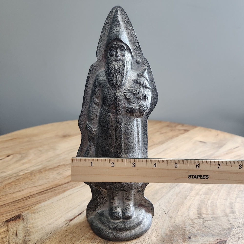 Santa Decoration - Faux Chocolate Mold - Picture 7 of 9